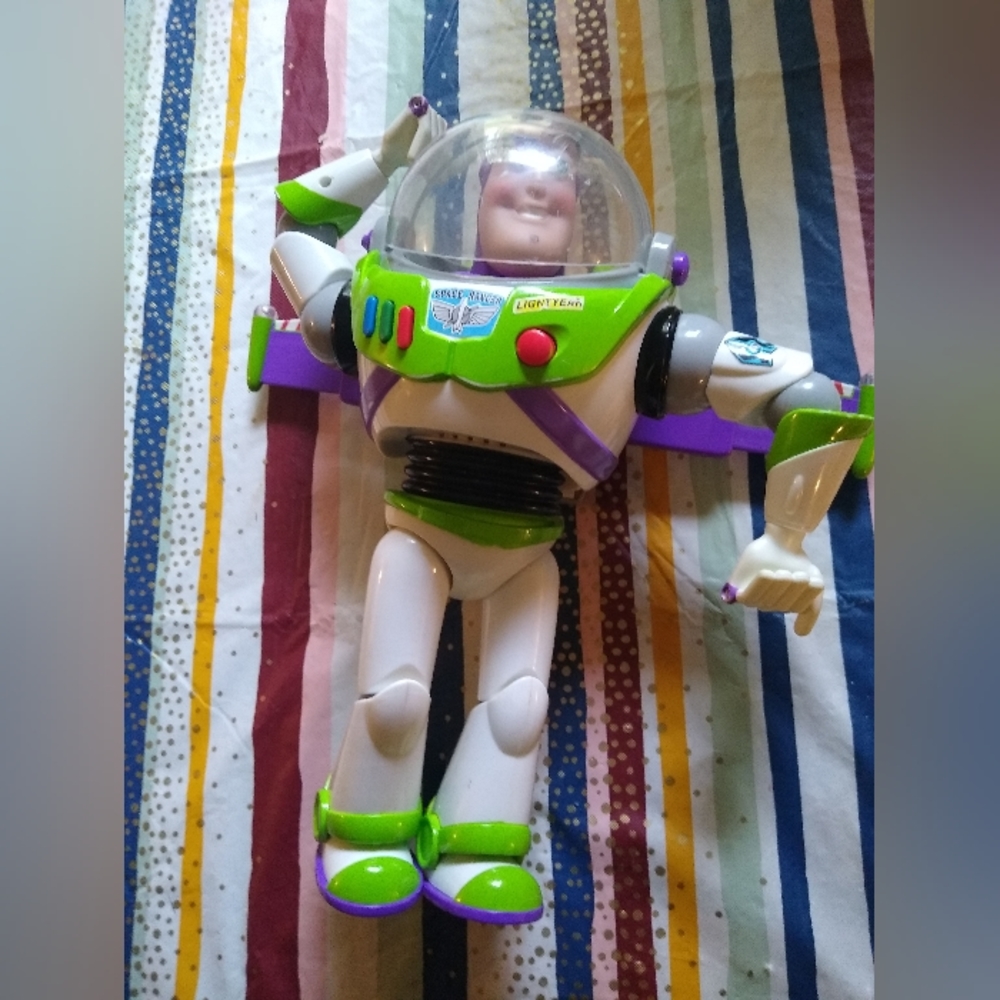Toy story buzz light-year